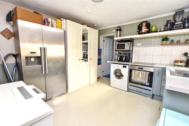 1, 23 Enys Road, Eastbourne photo 2