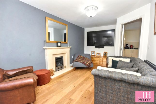 22, Hadleigh Drive, Barrow-in-Furness photo 2