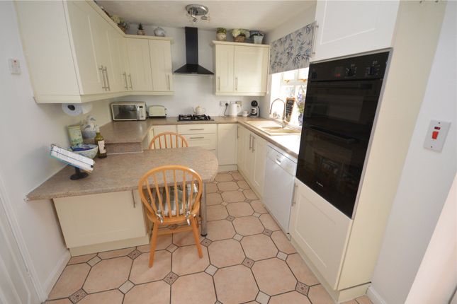 19, Sworder Close, Bedfordshire photo 2