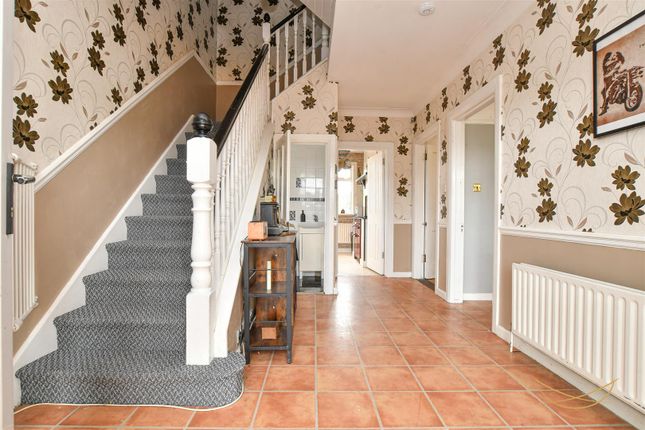 90, Station Road, Greenisland photo 4