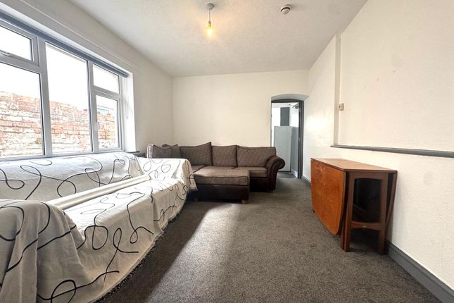 ROOM 3, Mackintosh Place, Cardiff photo 5