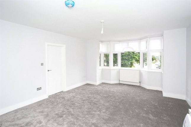 Flat to rent in Flat 2 28 The Avenue, Watford, Herts