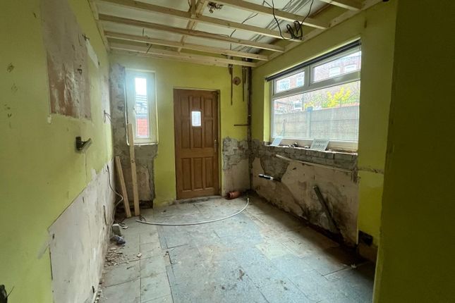 61, Frog Lane, Wigan, Greater Manchester photo 5