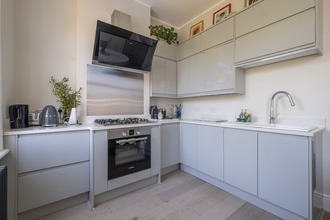 123A, West Hill, London photo 4
