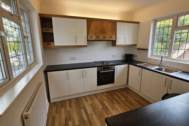 168b, Uxbridge Road, Hatch End photo 3