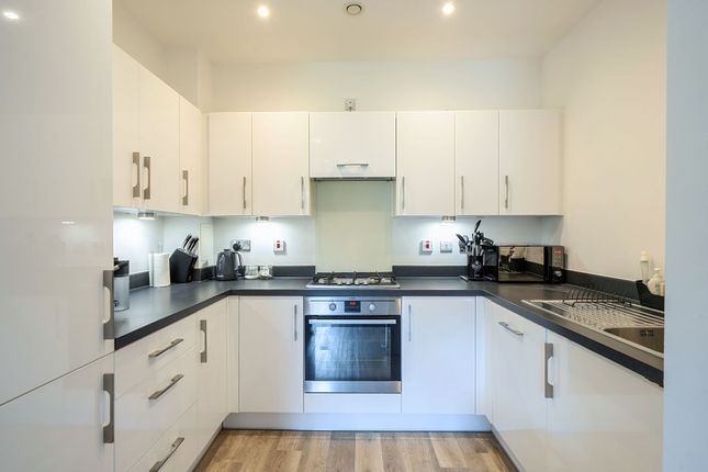 10 Greenbank Court Sherwood Way, Epsom photo 2