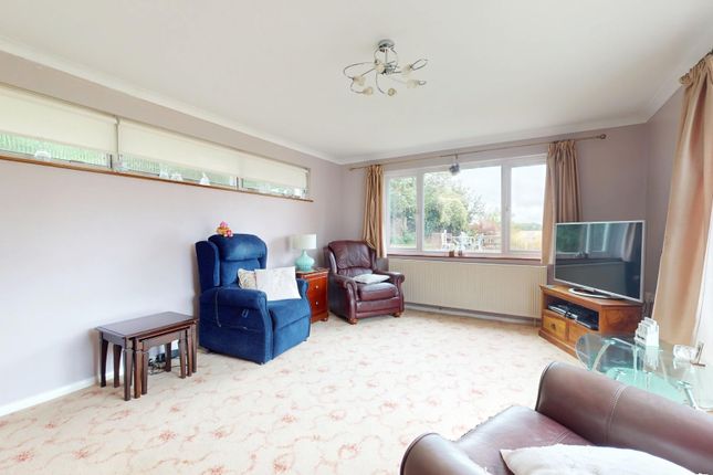 54, Orchard Drive, Gravesend photo 2