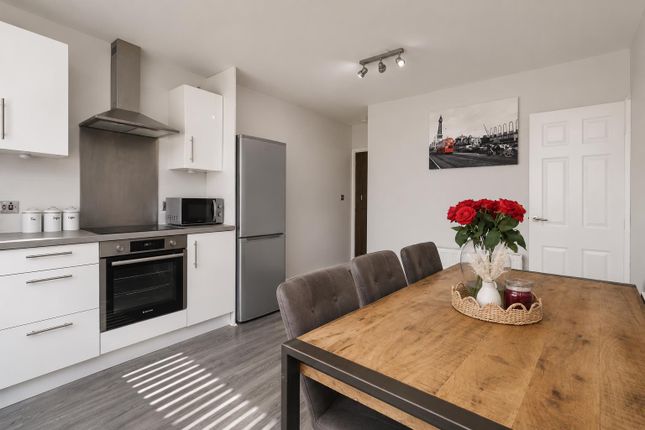 7, Mark Avenue, Stockton-On-Tees photo 4