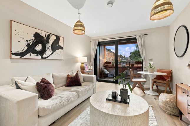 Richardson Apartments, Causton Road, London photo 4