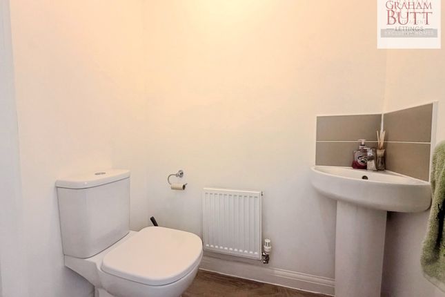 6, Baker Way, Littlehampton photo 4