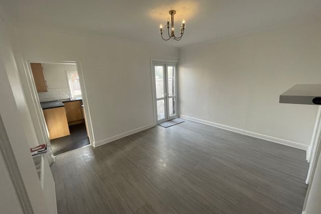 15A, Railway Road, Sheerness photo 2