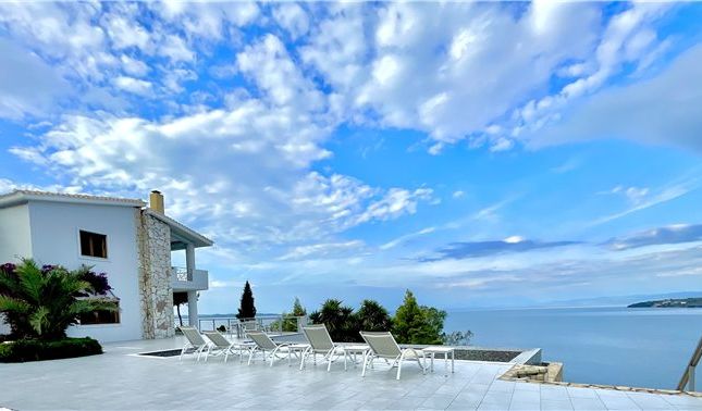 Villa for sale in Amfilochia, Aetolia Acarnania, West Greece, Greece