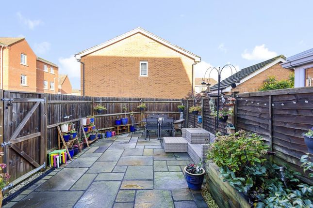 Semi-detached house for sale in Kennet Heath, Thatcham