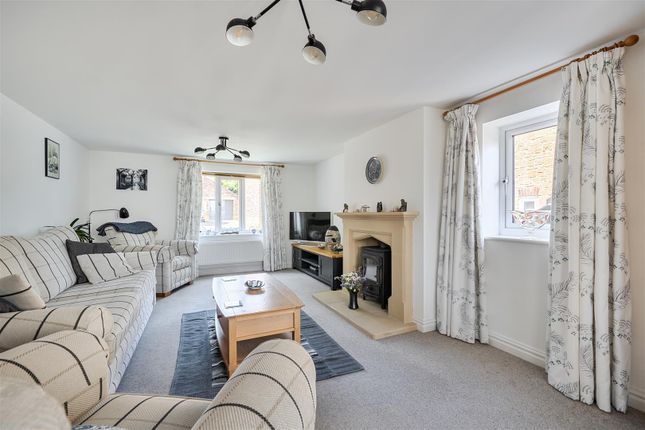 32, Redlands Lane, Beaminster photo 4