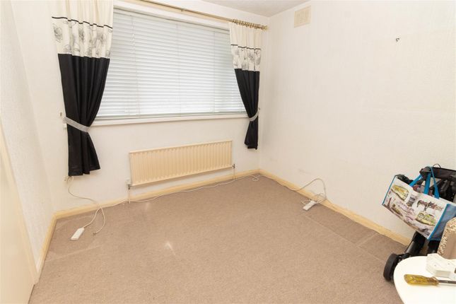 End terrace house for sale in Creslow, Gateshead