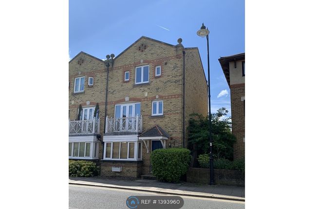 Semi-detached house to rent in Kings Road, Windsor