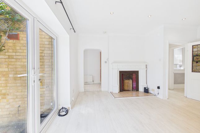 Flat 2, 86, Madeley Road, Ealing photo 3