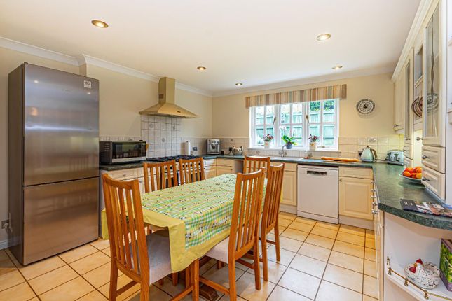 Detached house for sale in Folding Close, Stewkley, Buckinghamshire