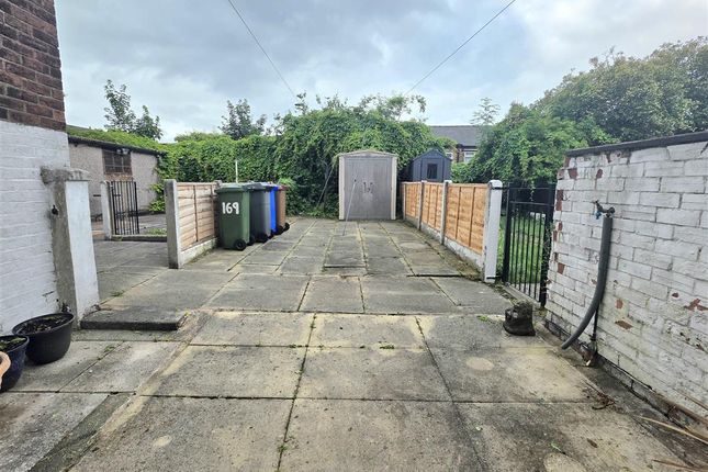 169, Astley Street, Dukinfield photo 4