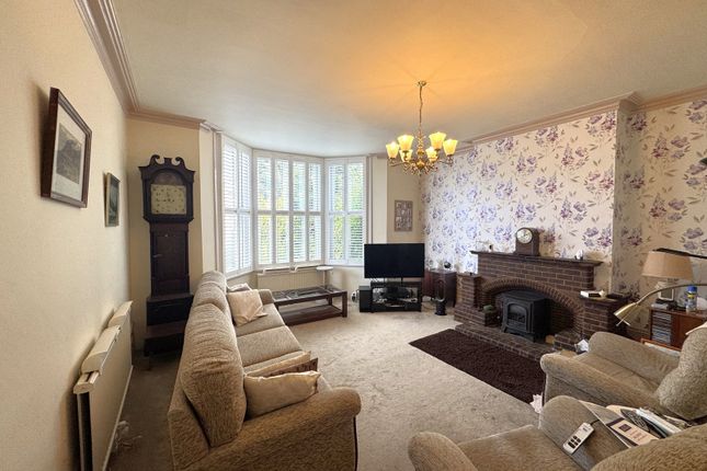 West End House, West End, Marden photo 2