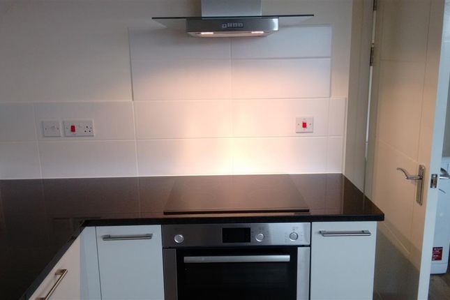 4, Sarah Grace Court, St Ives photo 4