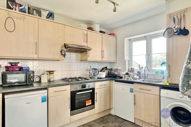 2 Melody Place, King Edward Road, Axminster photo 3