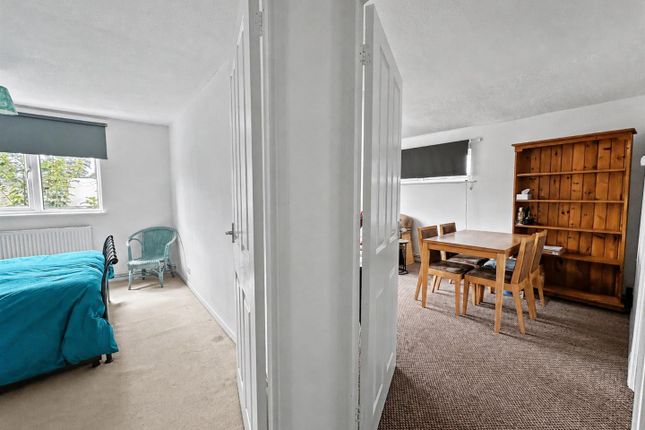 136, Redland Park, Bath photo 2