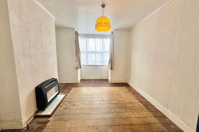 37 Brighton Road, Newhaven photo 3