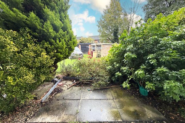 Alexandria Drive, Westhoughton photo 3