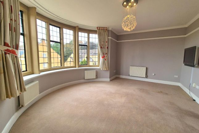 10, Woolston Close, Northampton photo 5