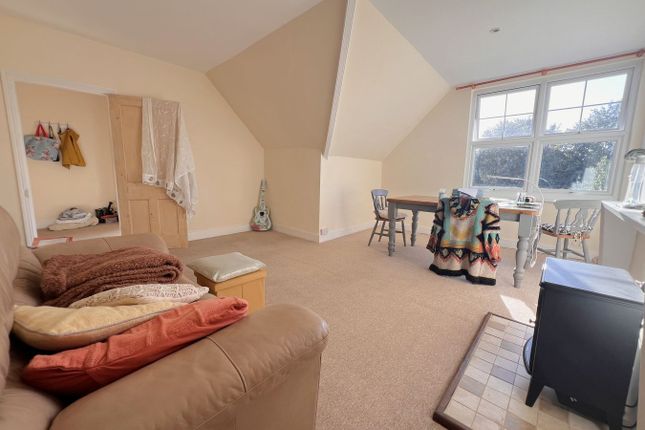 14c, Fairmount Road, BEXHILL-ON-SEA photo 2
