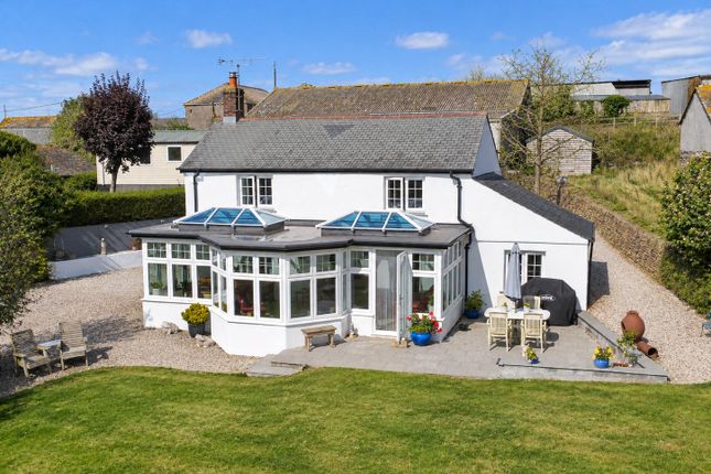 4-bed detached on Trevisquite Cottage,, St. Mabyn, Cornwall, £645,000