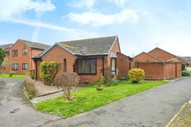 Thumbnail Bungalow for sale in Great Well Drive, Romsey, Hampshire