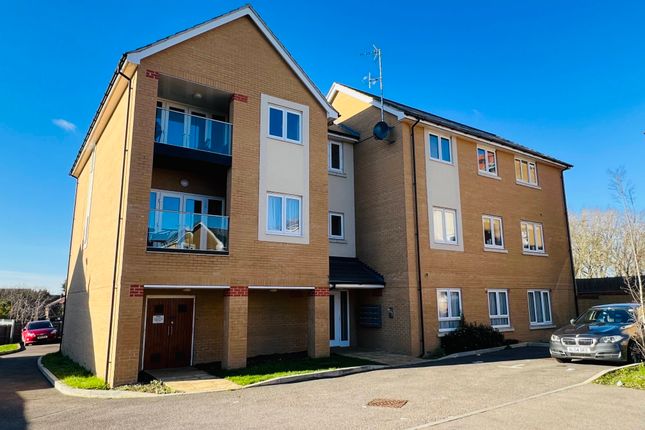 Flat for sale in Bakery Close, Romford