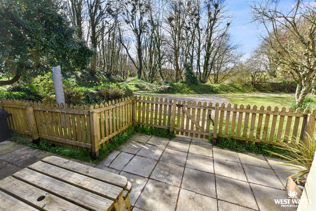 Appletree Cottage, Ffordd Yr Afon, Haverfordwest photo 4