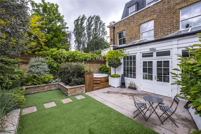 Thumbnail Terraced house for sale in Bedford Row, London