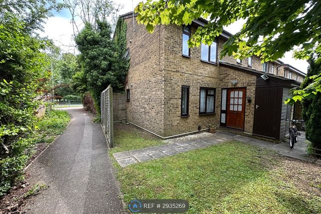 Studio flat on Clarendon Close, Abingdon, Abingdon, £1,000/mo