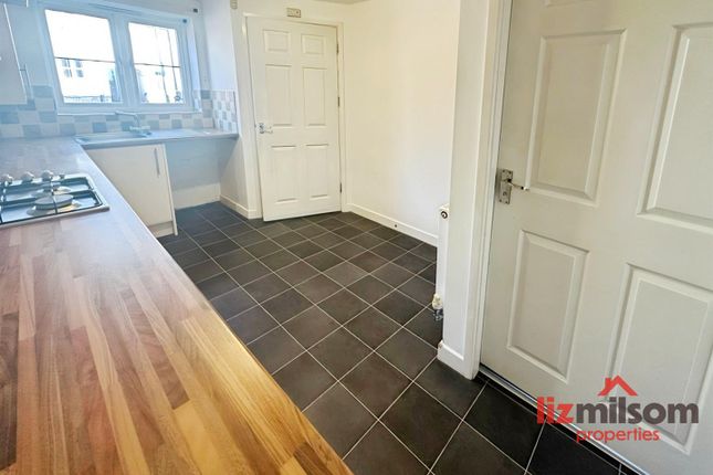 8, Bernard Street, Swadlincote photo 4