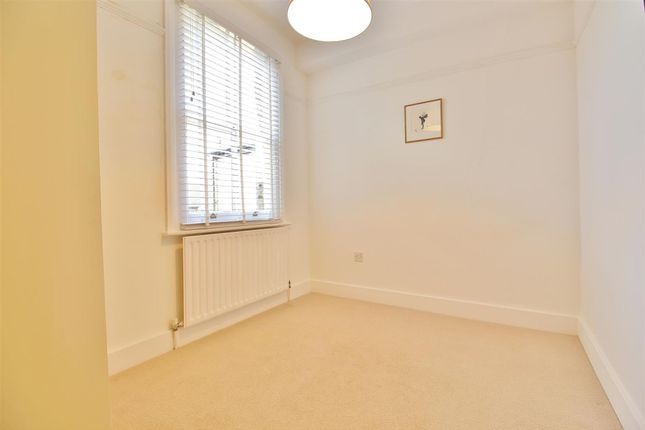 Terraced house for sale in Silverhall Street, Isleworth