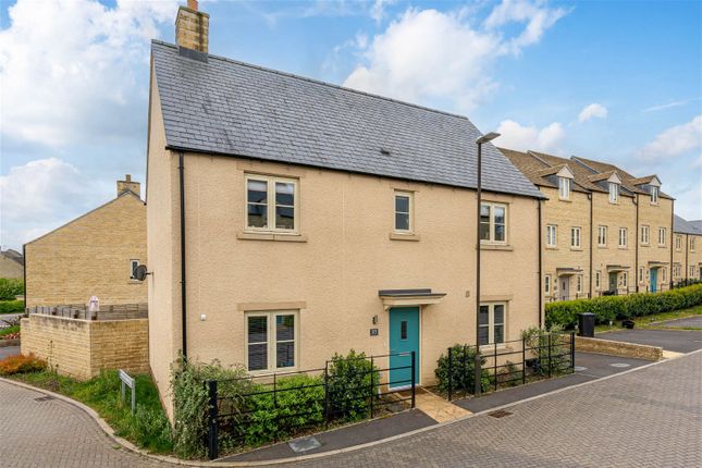 Thumbnail Detached house for sale in Brays Avenue, Tetbury