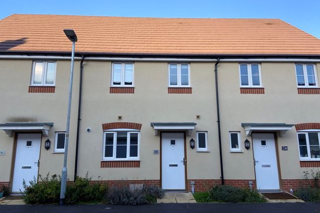 Thumbnail Terraced house to rent in Station Road, Calne
