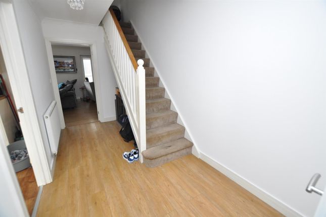 Cae Gwyrdd, Carmarthen photo 4