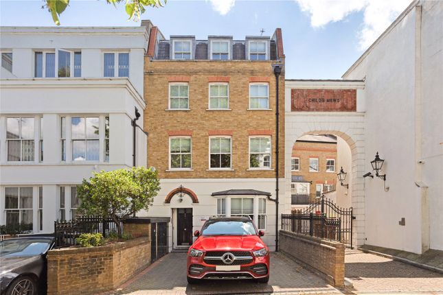 Thumbnail Detached house for sale in Childs Place, London