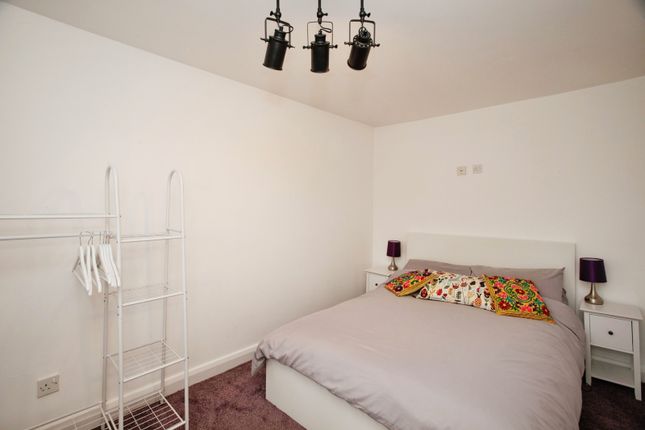 Bed 2