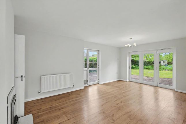 69, Walden Road, Sewards End photo 3