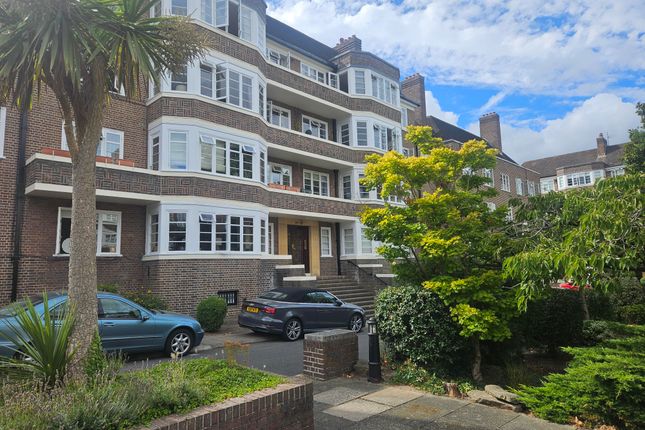 17, Putney Heath, Putney, London, Putney Heath, Putney, London, London photo 2