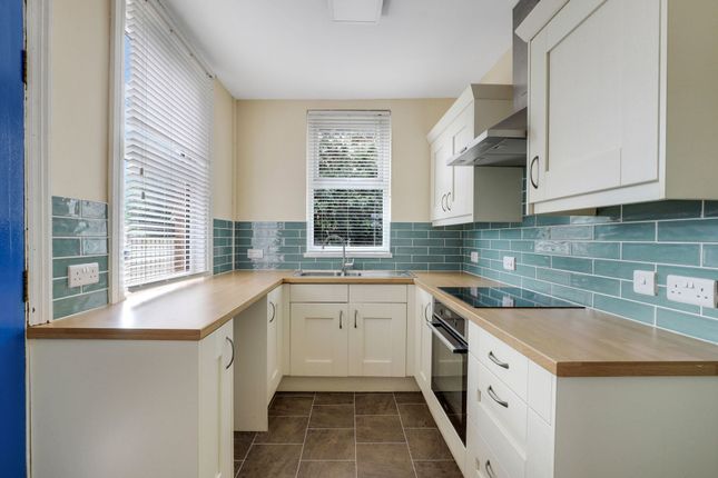81 Sedgley Avenue, Nottingham photo 4