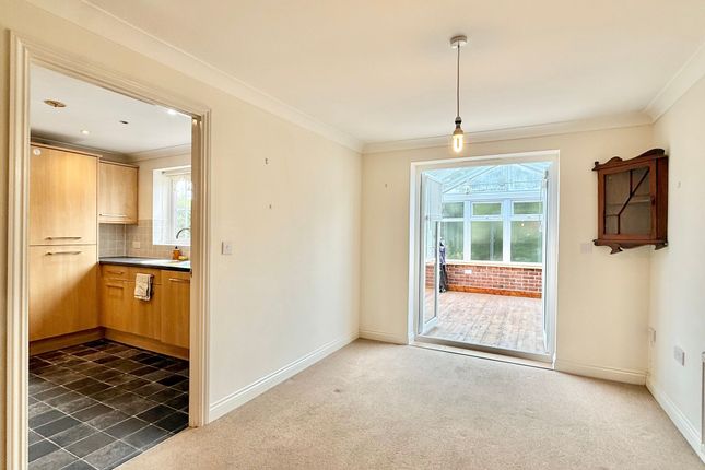 9 St. Georges Court, Southampton photo 4