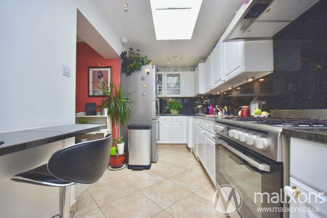 Thumbnail Terraced house for sale in Colmer Road, London