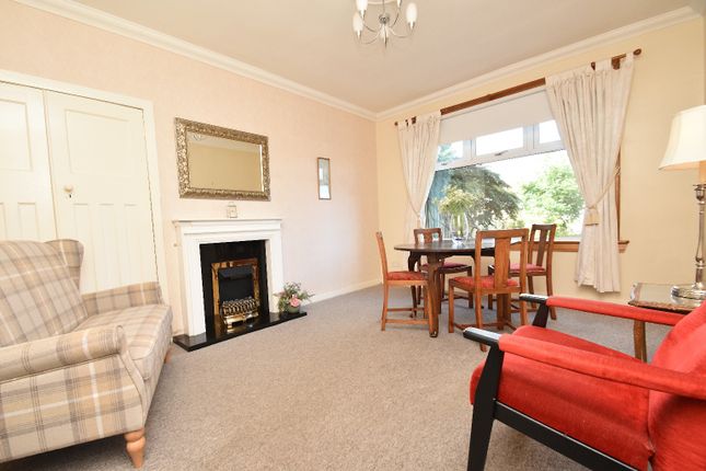 24 Giffnock Park Avenue, Giffnock, East Renfrewshire photo 4